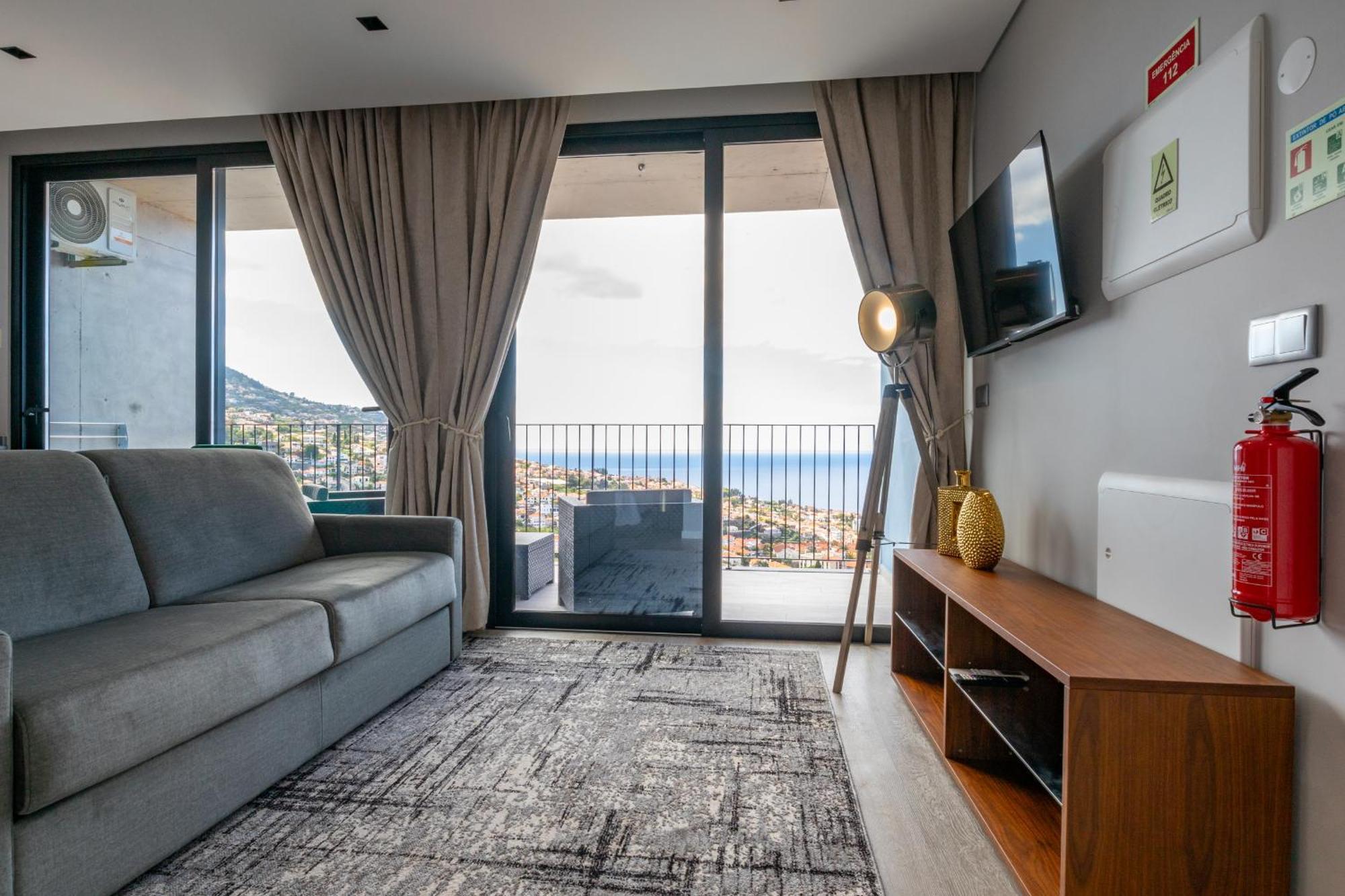 Atlantico Azul Appartement Funchal  Buitenkant foto